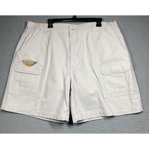 Savane Shorts Men's 42 Beige Cargo 8 in Inseam UPF 30 Hiking Nature Outdoors NEW
